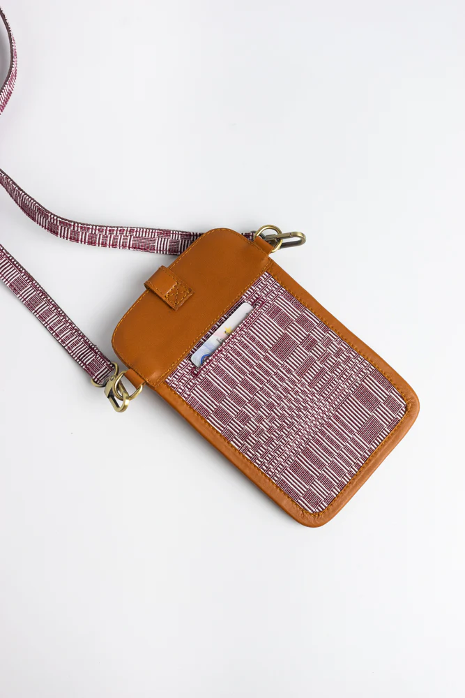 Liksi Sling in Maroon - Image 3