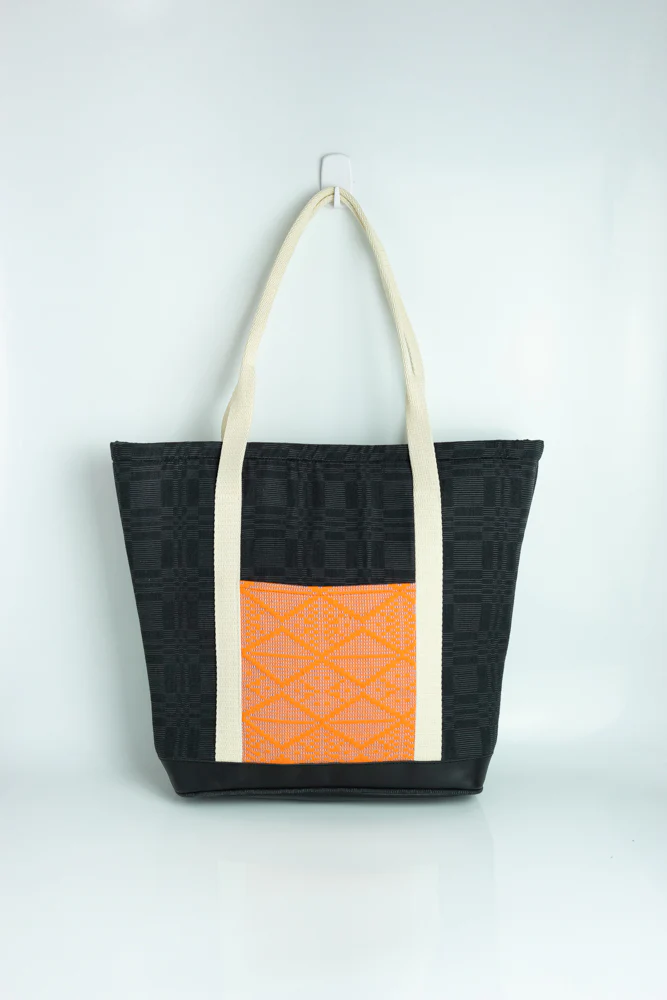 Malaya Carryall in Black - Image 3